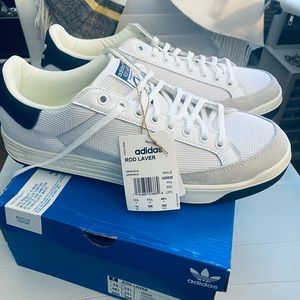 Adidas Rod Laver mens 12 BNIB